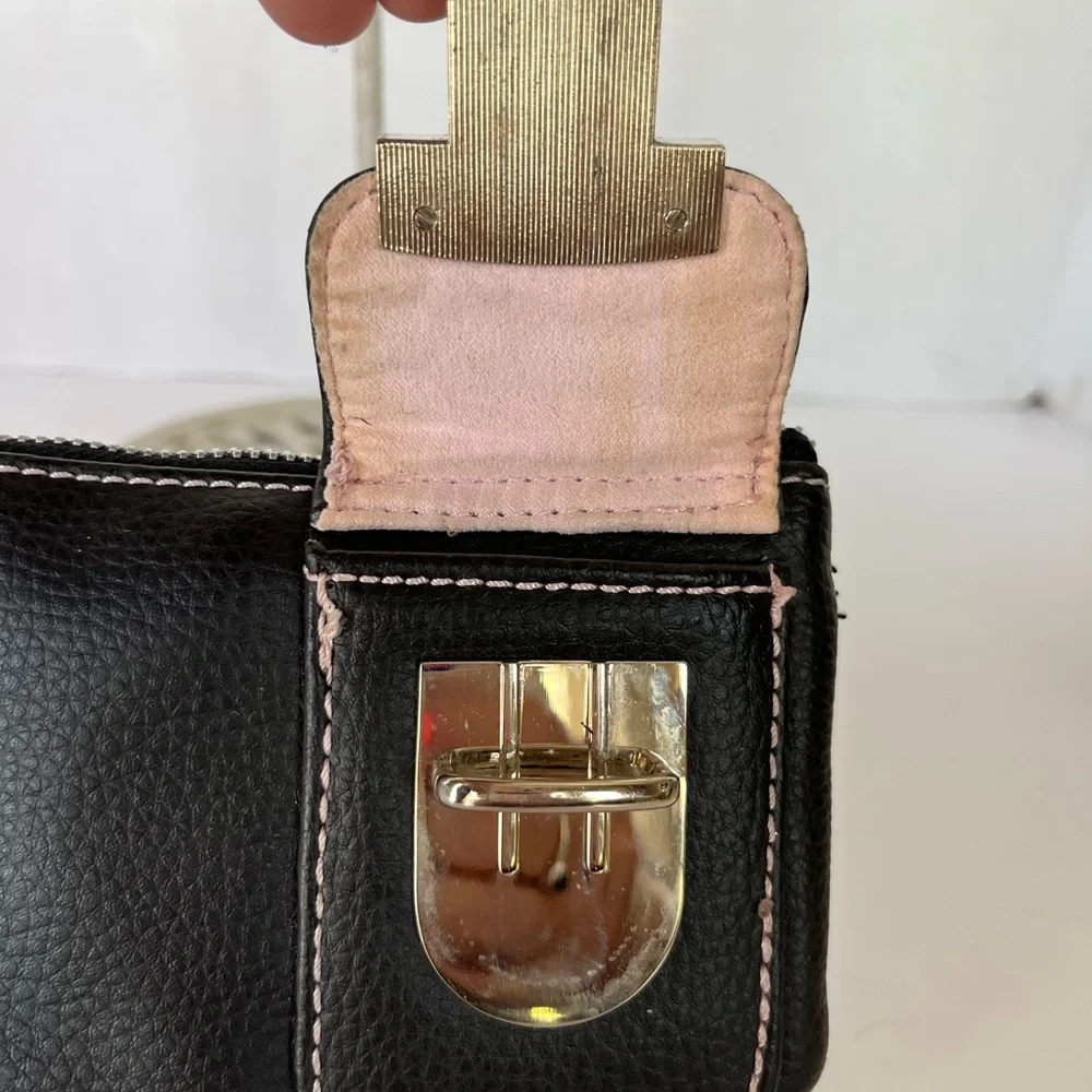 Victoria's Secret Black wristlet - Picture 3 of 4